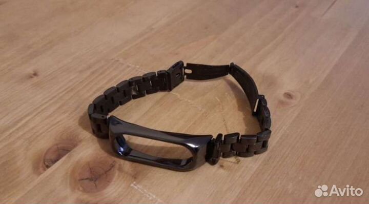 Металлический браслет на mi band 2