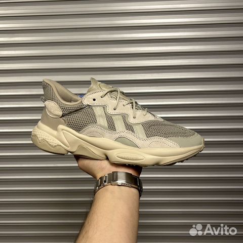 Кроссовки Adidas Ozweego