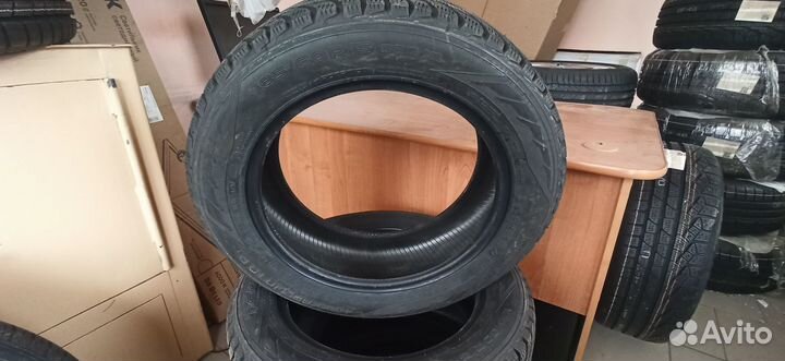 Nokian Tyres Hakkapeliitta R2 185/60 R15 88R