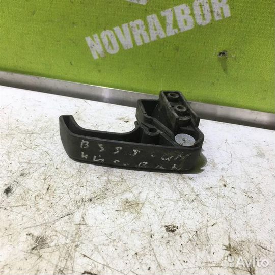 Ручка открывания капота Фольксваген Пассат Б3