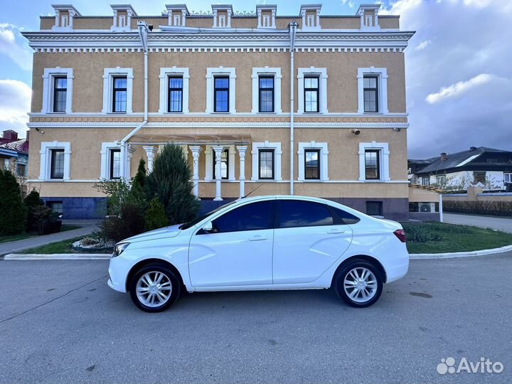 LADA Vesta 1.6 МТ, 2018, 18 350 км