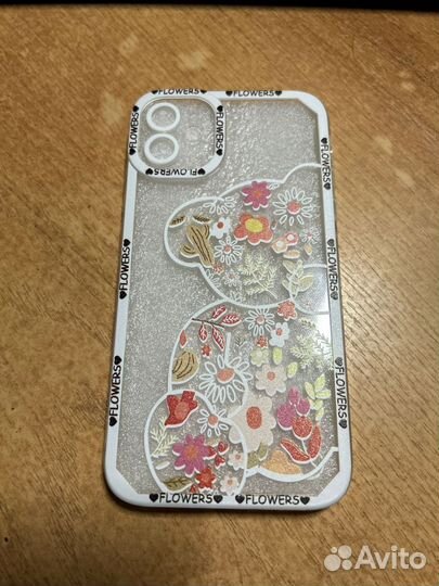Чехлы на iPhone 11