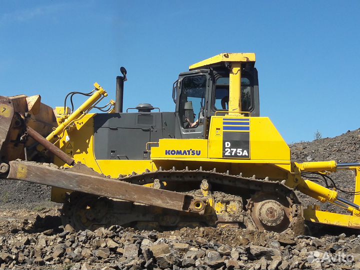 Бульдозер D275A-5