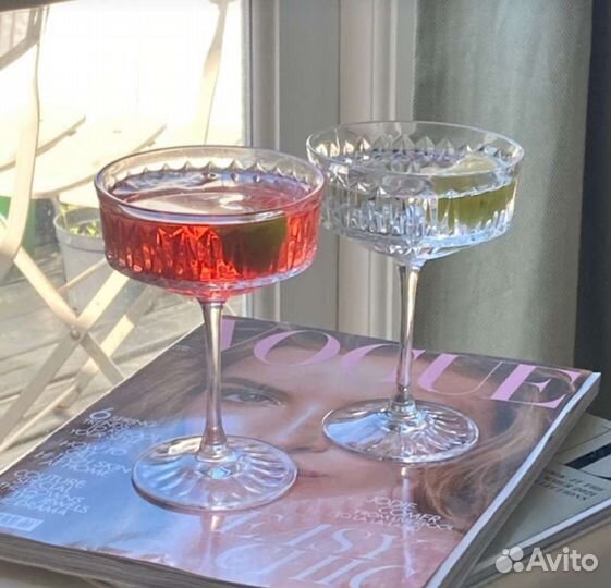 Новогодний бокал для игристого вина