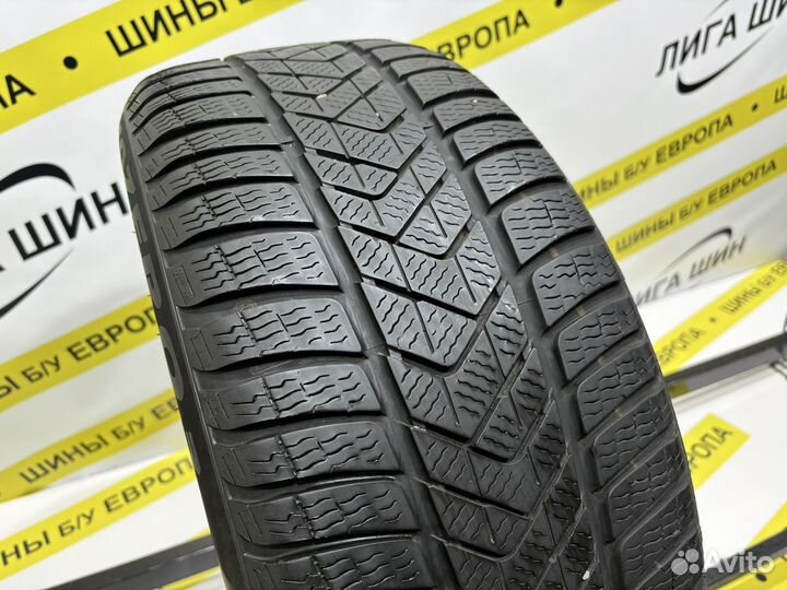 Pirelli Winter Sottozero 3 245/45 R18 100R