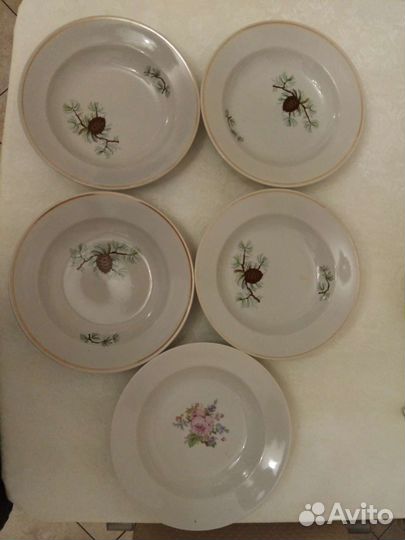 Глубокие суповые тарелки