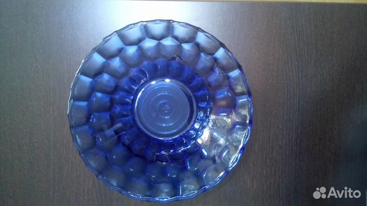Салатник из синего стекла СССР