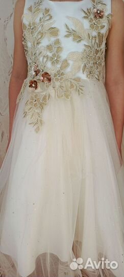 Платье для девочки нарядное