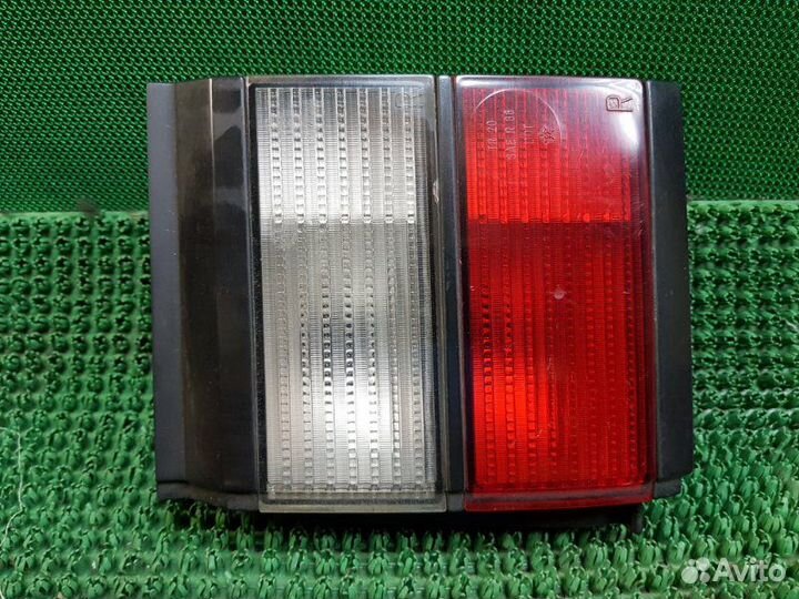 Фонарь задний правый Volkswagen Passat B3 B3VR6