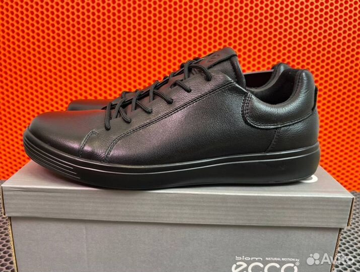 Кроссовки Ecco легкие