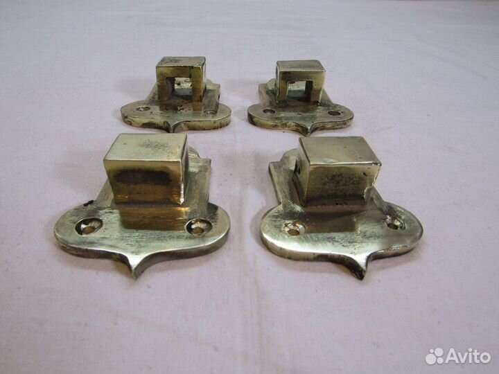 Крепеж для умывальника, рукомойника Латунь №8301