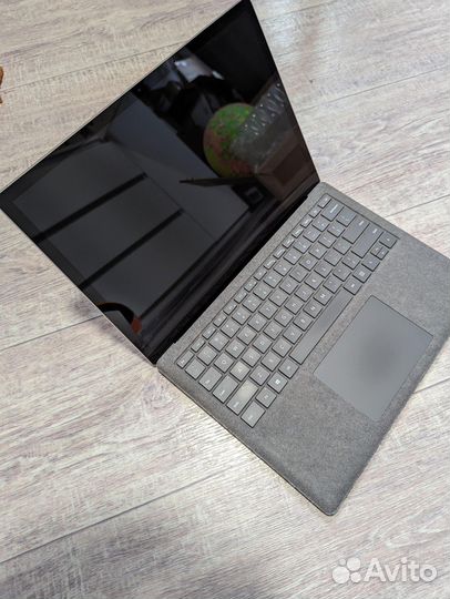 Microsoft Surface Laptop 3 i7 16GB RAM 512SSD