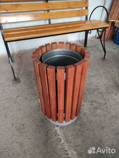 Урна деревянная с прорезью