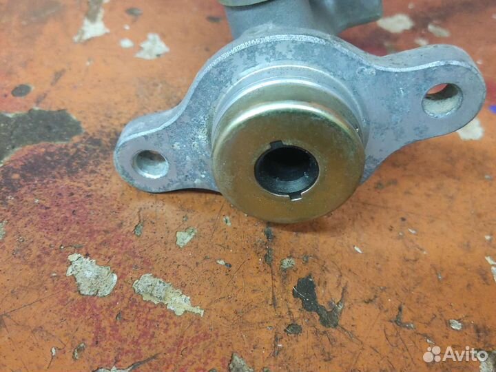 Главный тормозной цилиндр mitsubishi galant 8 EA2A