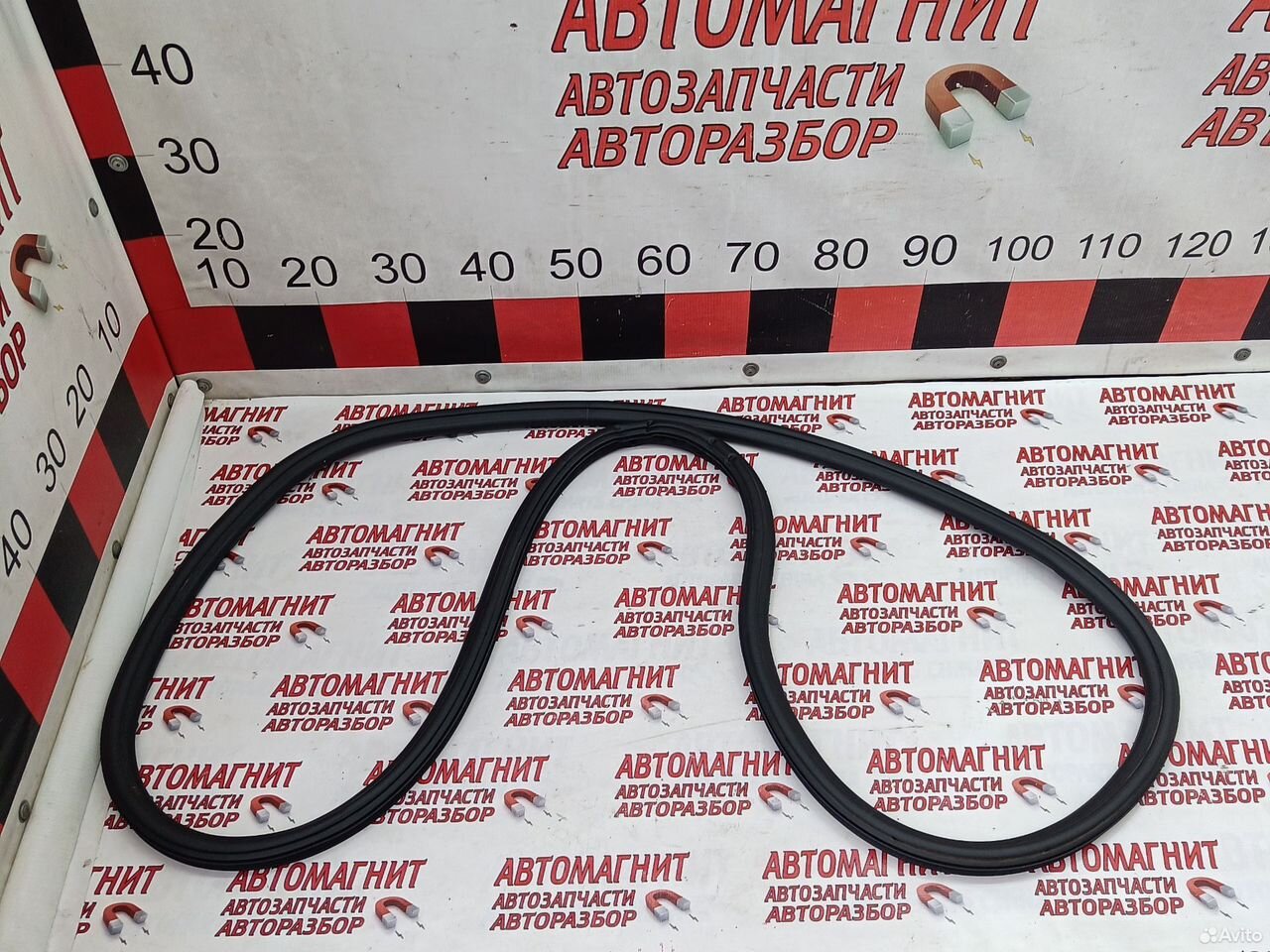 Уплотнитель двери задней левой Voyah Free рест