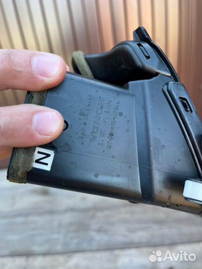 Дефлектор левый Honda Civic 4D 1.3 2008