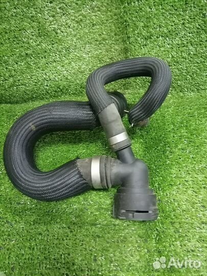 Патрубок охлаждения (радиатора) 6G918286RC Land Ro