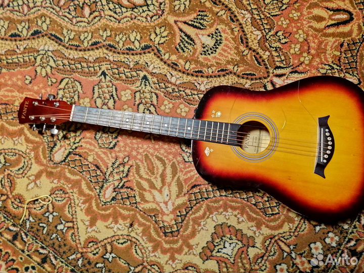 Гитара акустика