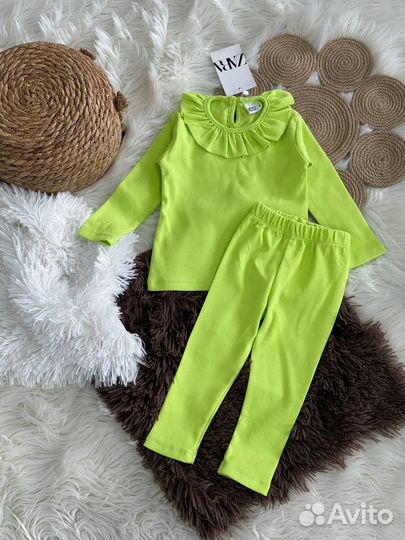 Трикотажный костюм для девочки 86