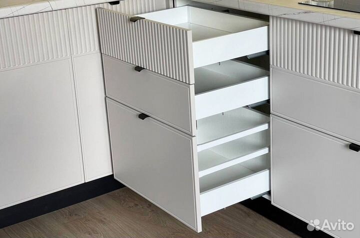 Кухонный гарнитур 4 метра