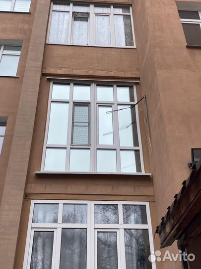 Тонировка окон / Монтаж оконной пленки