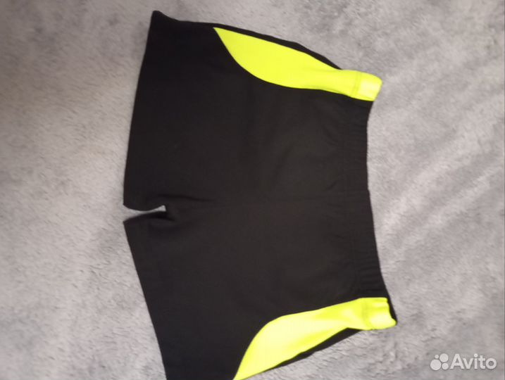 Шорты для плавания