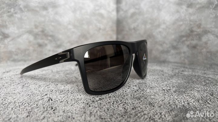 Солнцезащитные Oakley Leffingwell Black Polarized