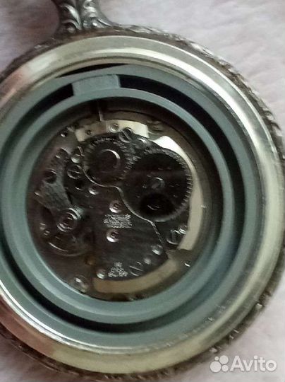 Механические карманные часы