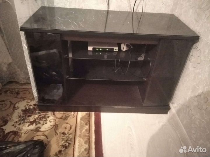 Тумба под телевизор бу