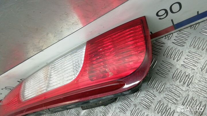 Фонарь Ford C-Max (2003-2011)