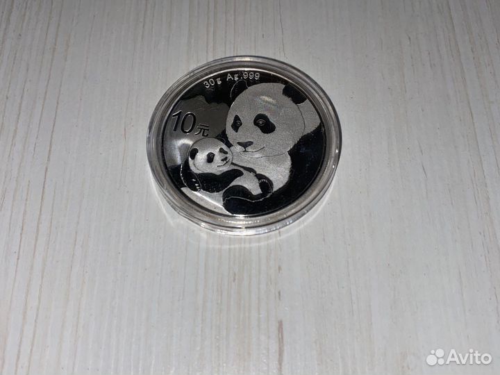 Инвестиционные серебряные монеты Панда