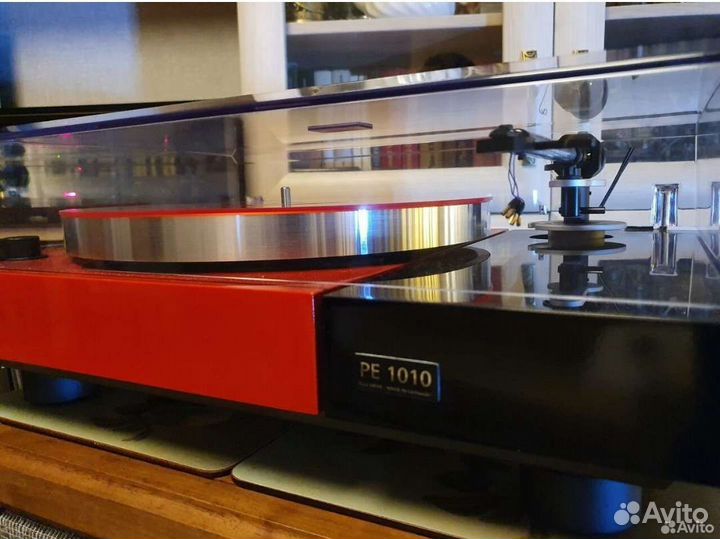 Виниловый проигрыватель PE 1010