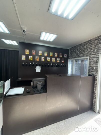 Продам готовый бизнес магазин разливных напитков