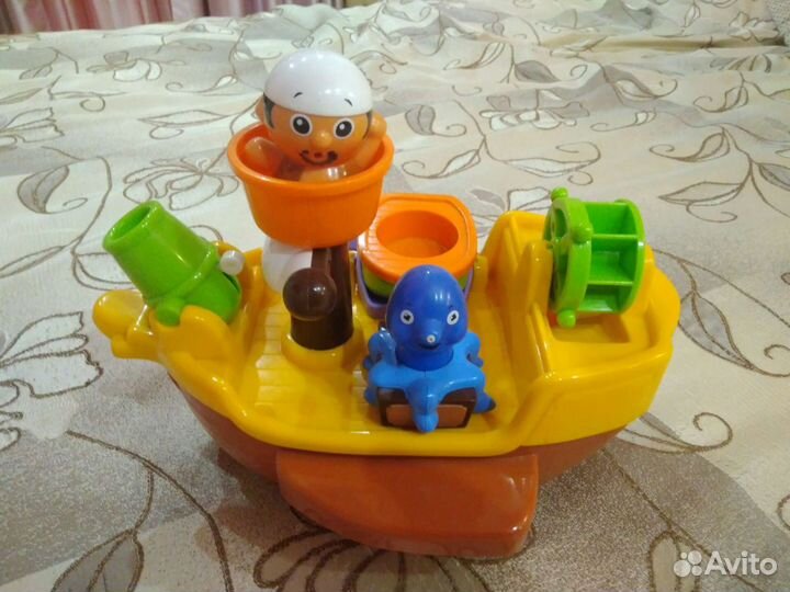 Игрушка для купания Tomy Пиратский корабль