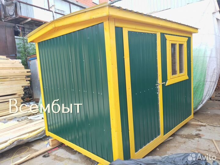 Зимняя бытовка с двухскатной крышей