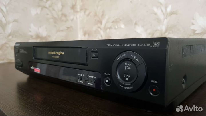 Видеомагнитофон Sony SLV-E780