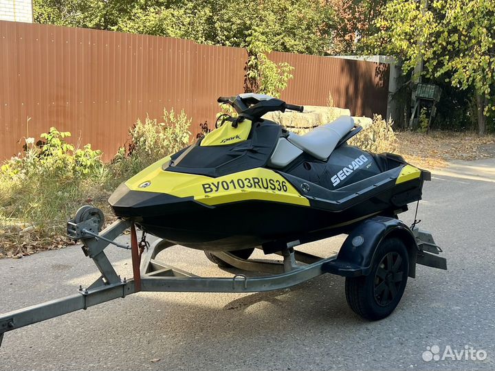 BRP Sea-Doo Spark 2UP