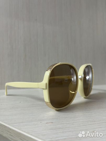 Солнцезащитные очки женские