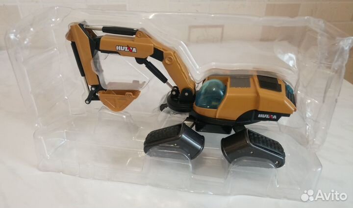 Масштабная металлическая модель экскаватора HN1703