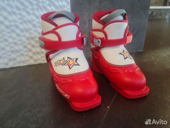 Горнолыжные ботинки детские 17.5