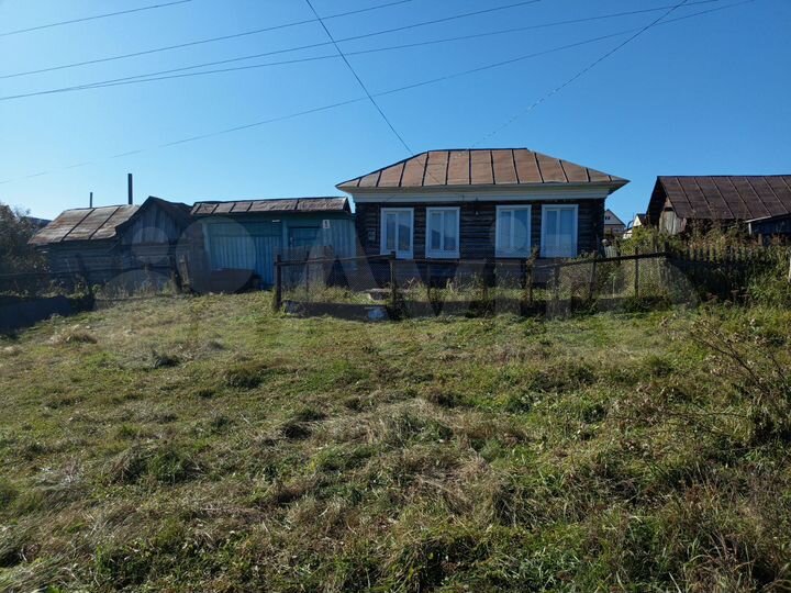 Дом 45 м² на участке 22 сот.