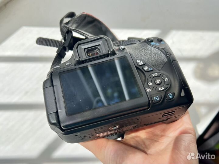 Зеркальный фотоаппарат canon 650d объектив 50 mm