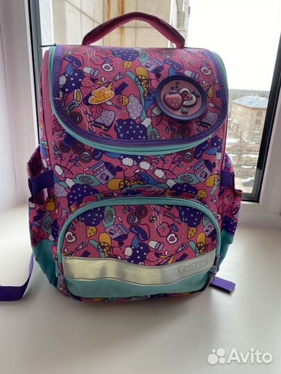 Рюкзак школьный для девочки
