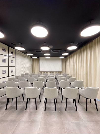 Конференц-зал в Волжском