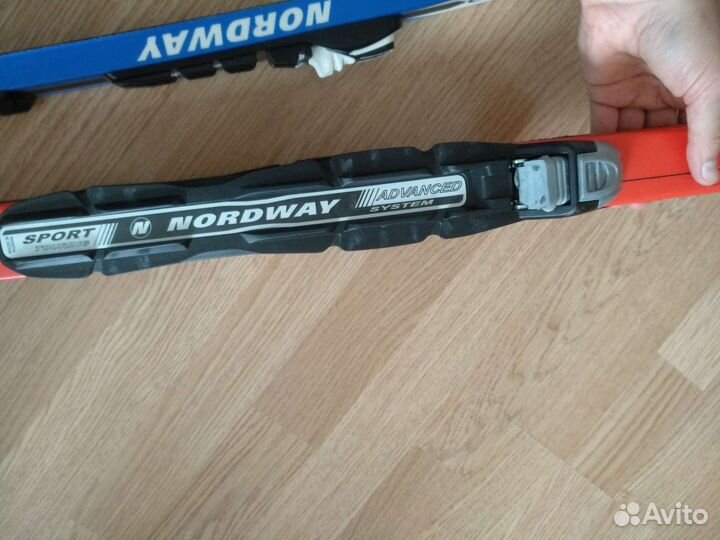 Беговые лыжи комплект