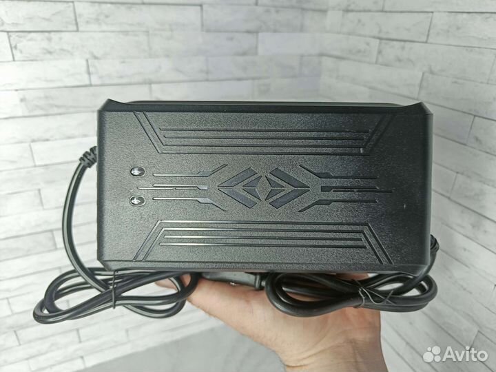 Зарядное Устройство для Электровелосипеда 60V, 5А