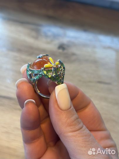 Серебряное кольцо