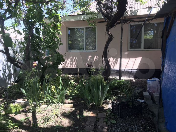 Дом 62 м² на участке 4 сот.