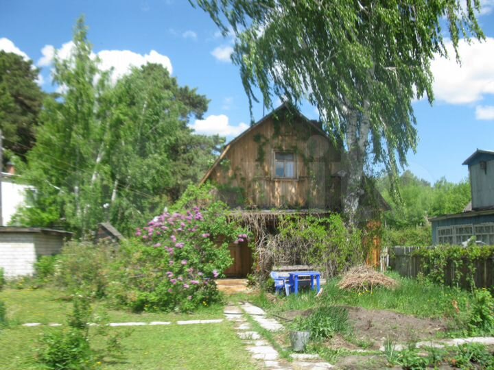 Дача 42 м² на участке 5,6 сот.