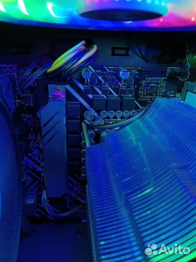 Материнская плата lga1700